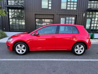2017 Volkswagen Golf Wolfsburg Edition