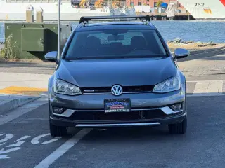 2017 Volkswagen Golf Alltrack
