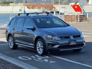 2017 Volkswagen Golf Alltrack