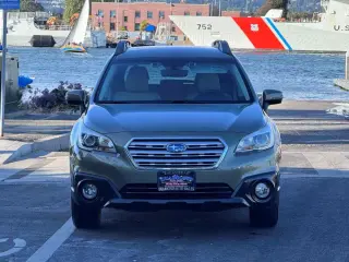 2017 Subaru Outback Premium
