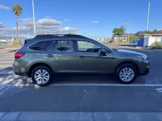 2017 Subaru Outback Premium
