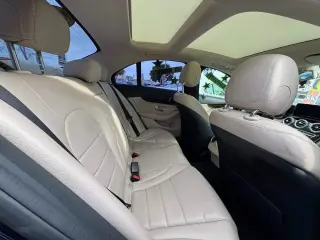 2017 Mercedes-Benz C 300 4MATIC Sedan