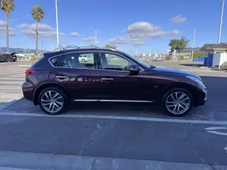 2016 INFINITI QX50