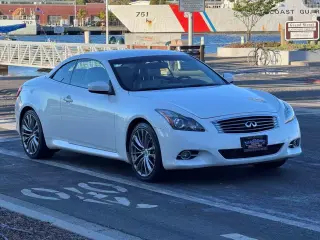 2011 INFINITI G37 Convertible