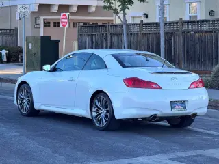 2011 INFINITI G37 Convertible