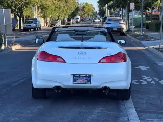 2011 INFINITI G37 Convertible