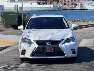 2017 Lexus CT 200h