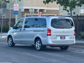 2016 Mercedes-Benz Metris Passenger Van
