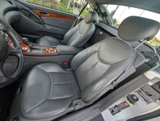 2005 Mercedes-Benz SL500