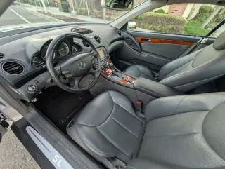 2005 Mercedes-Benz SL500