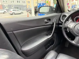 2012 Nissan Maxima