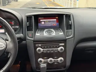 2012 Nissan Maxima
