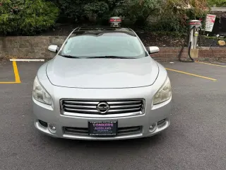 2012 Nissan Maxima