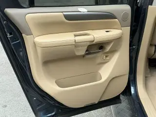 2013 Nissan Armada