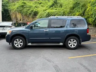 2013 Nissan Armada