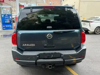 2013 Nissan Armada
