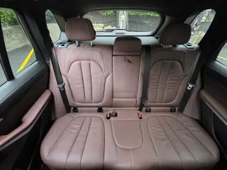 2020 BMW X5 M50i