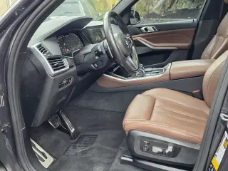 2020 BMW X5 M50i