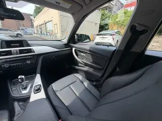 2014 BMW 3 Series 320i