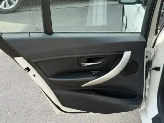 2014 BMW 3 Series 320i