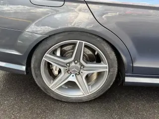 2009 Mercedes-Benz C63 AMG