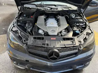 2009 Mercedes-Benz C63 AMG