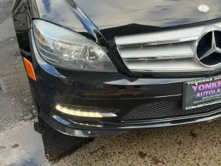 2011 Mercedes-Benz C 300 4MATIC Sport Sedan