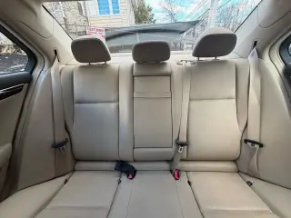 2011 Mercedes-Benz C 300 4MATIC Sport Sedan