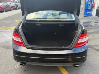 2011 Mercedes-Benz C 300 4MATIC Sport Sedan