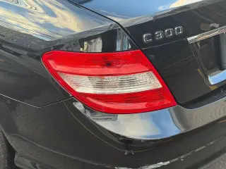 2011 Mercedes-Benz C 300 4MATIC Sport Sedan