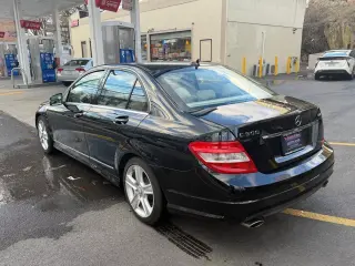 2011 Mercedes-Benz C 300 4MATIC Sport Sedan
