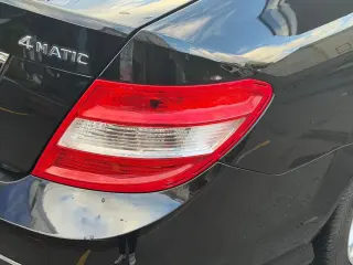 2011 Mercedes-Benz C 300 4MATIC Sport Sedan