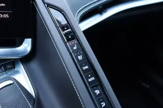2023 Chevrolet Corvette 2LT