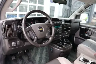 2021 Chevrolet Express Passenger LS