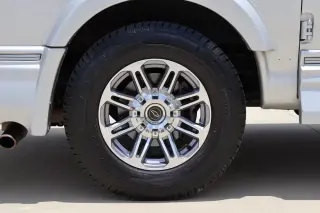 2021 Chevrolet Express Passenger LS