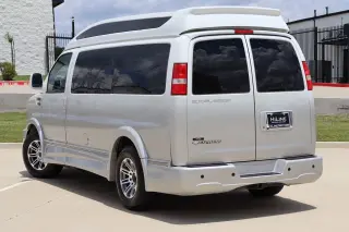 2021 Chevrolet Express Passenger LS