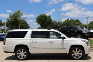 2019 Cadillac Escalade ESV Premium Luxury
