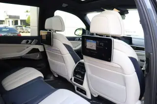 2019 BMW X7 xDrive50i