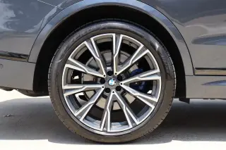 2019 BMW X7 xDrive50i