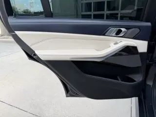 2021 BMW X7 M50i