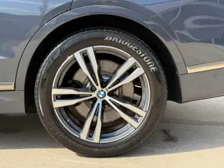 2021 BMW X7 M50i
