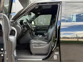 2021 INFINITI QX80