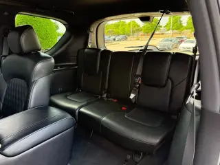 2021 INFINITI QX80