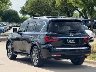 2021 INFINITI QX80