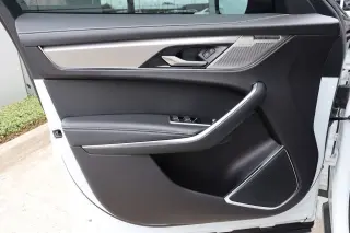 2023 Jaguar F-PACE R-Dynamic S