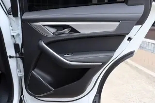 2023 Jaguar F-PACE R-Dynamic S