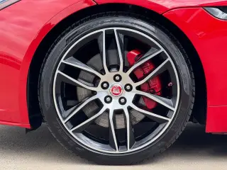 2020 Jaguar F-TYPE Checkered Flag