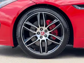 2020 Jaguar F-TYPE Checkered Flag