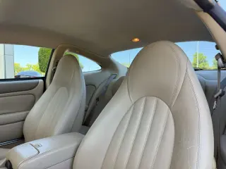 1998 Jaguar XK8