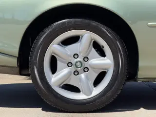 1998 Jaguar XK8